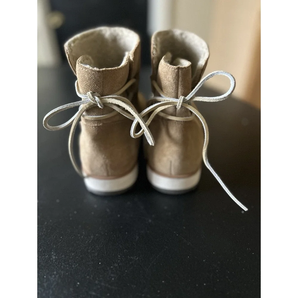 Women's Merrell Juno Bluff Polar Boots Faux Sherpa Lining Size 7 Tan Suede